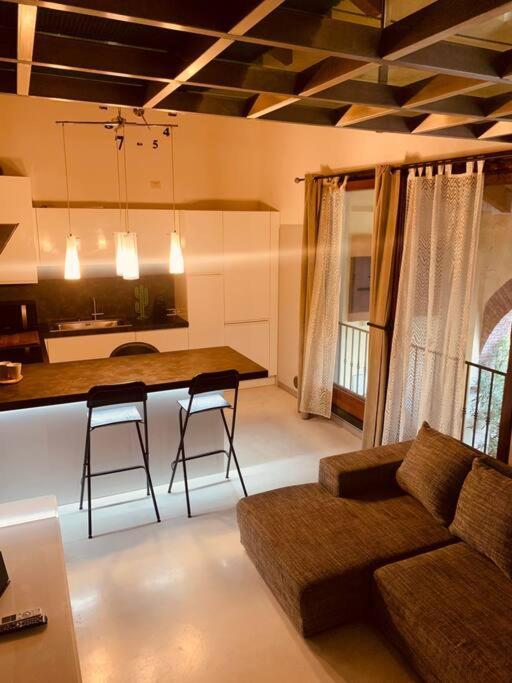 Benvenuti In Casa Peluca! Apartment Mestre Luaran gambar